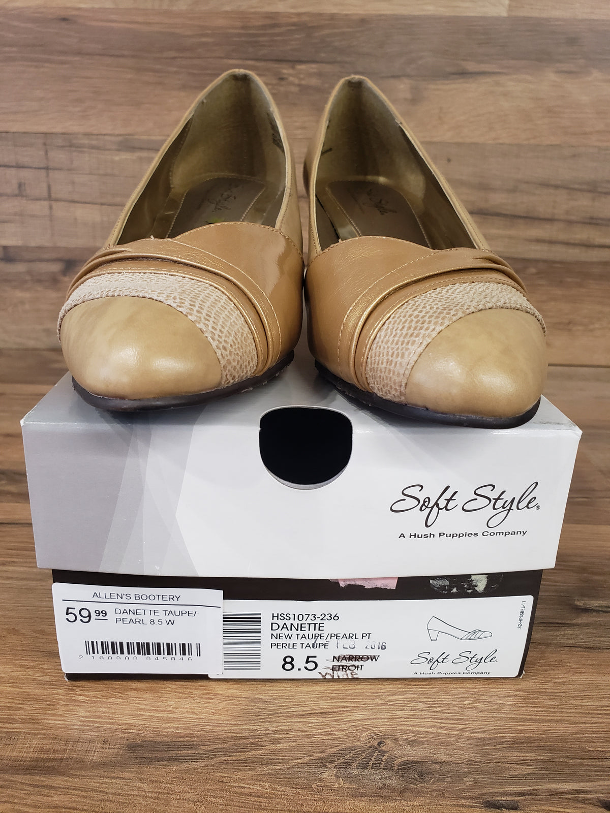 Soft Style Danette Mid Heel Pump Shoes