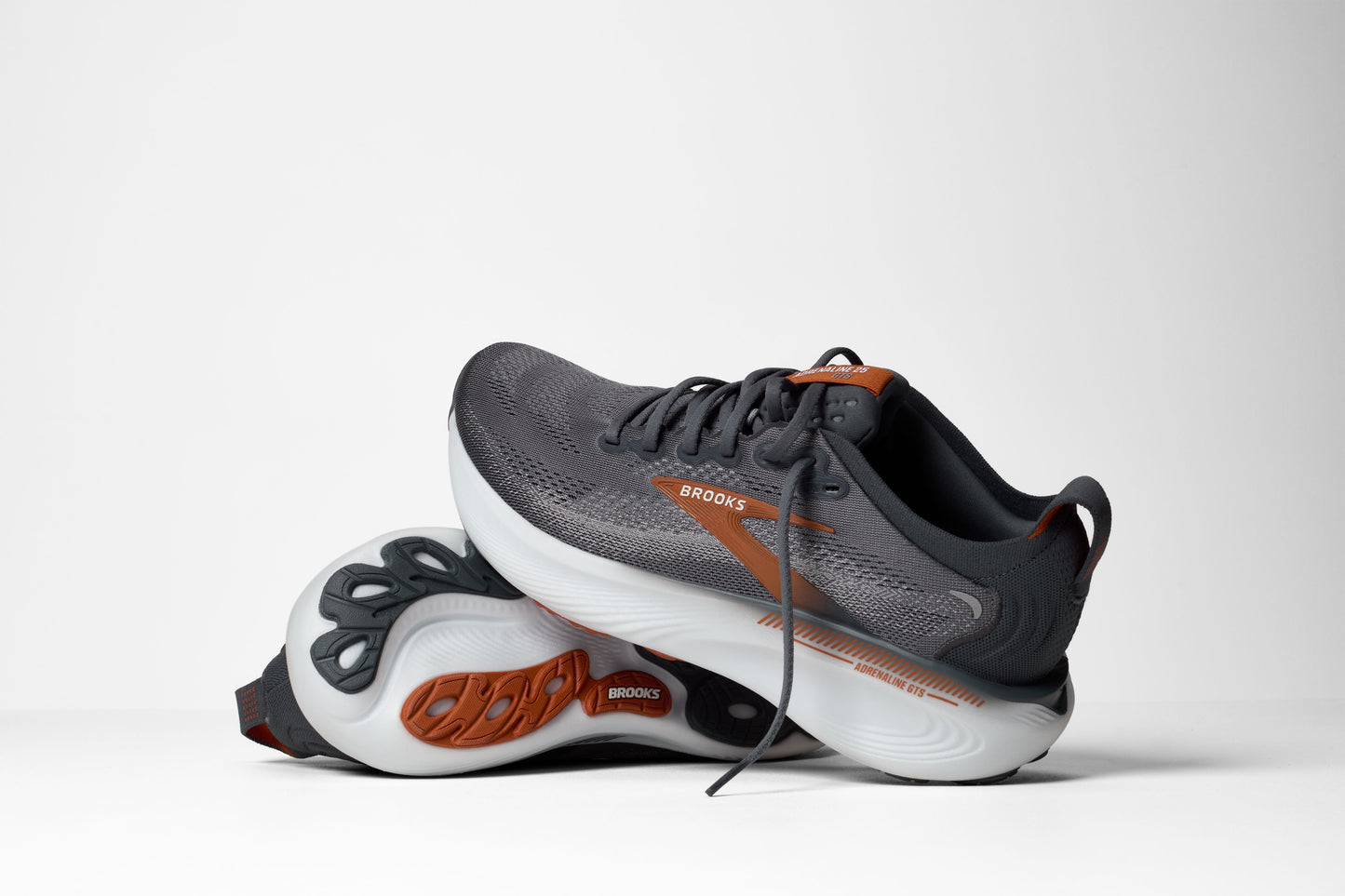 Men's Adrenaline 25 - 040 Turbulence/Bombay Brown/Grey