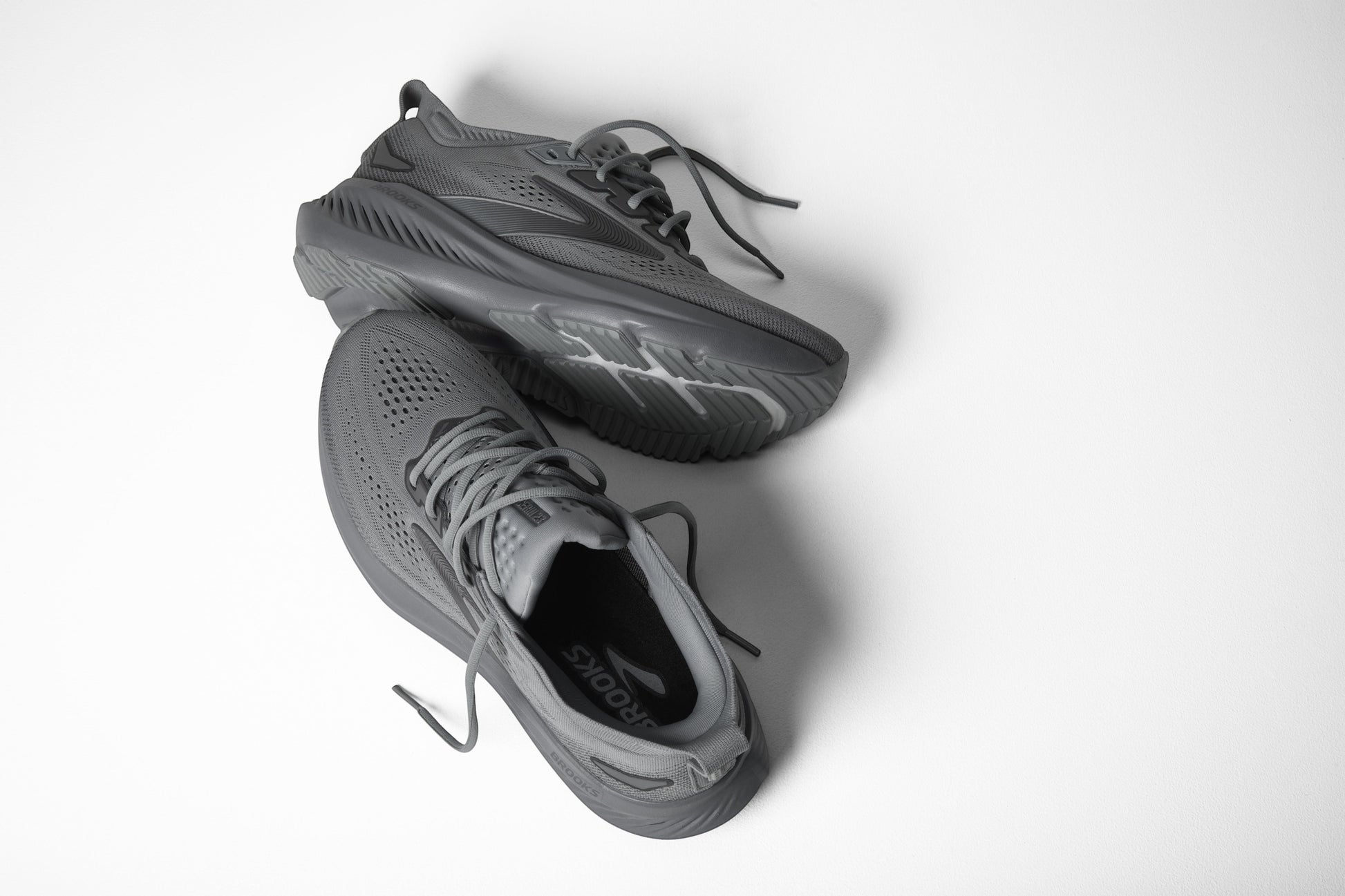 Allen's Bootery Brooks Glycerin 23 neutral road running shoes in grey and black with plush cushioning.