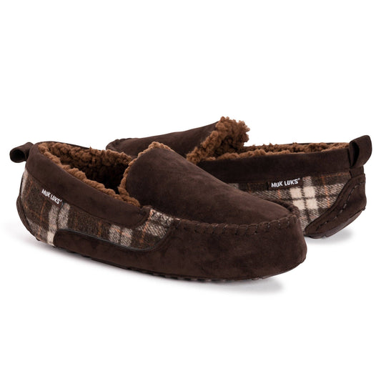 Allen's Bootery MUK LUKS men's brown moccasin slippers with plaid side panels and plush faux fur lining