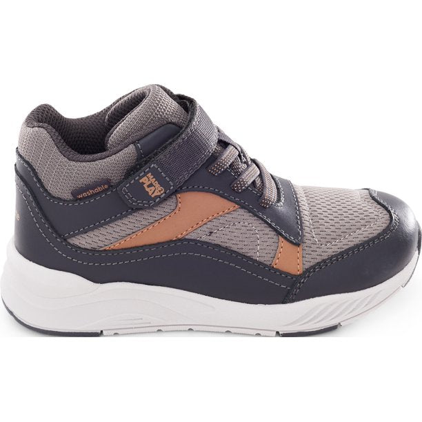 Allen's Bootery Little Kid's Made2Play Wilson Asphalt high-top sneaker with grey mesh and navy blue leather accents.