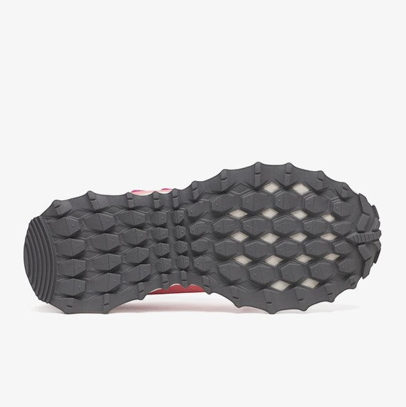 Allen's Bootery Peregrine KDZ Shield sneaker outsole with berry and coral accents. Rugged tread for all-terrain traction.