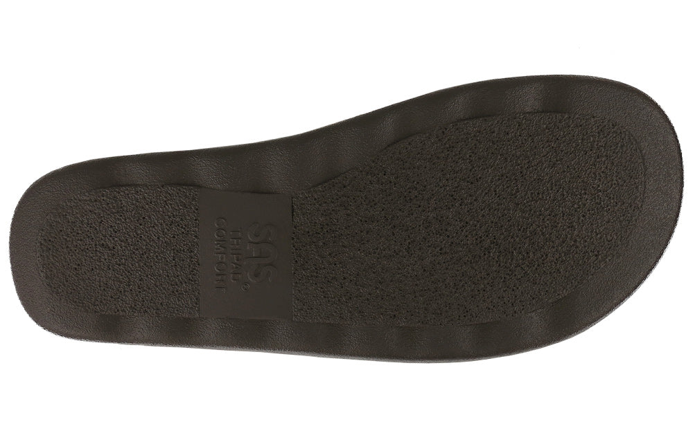 Allen's Bootery Relaxed Amber sandal showing the dark brown textured sole with SAS Tripad Comfort branding