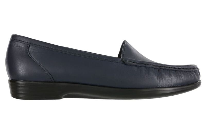 Allen's Bootery Simplify navy blue leather moccasin loafer with cushioned sole and hand-laced construction