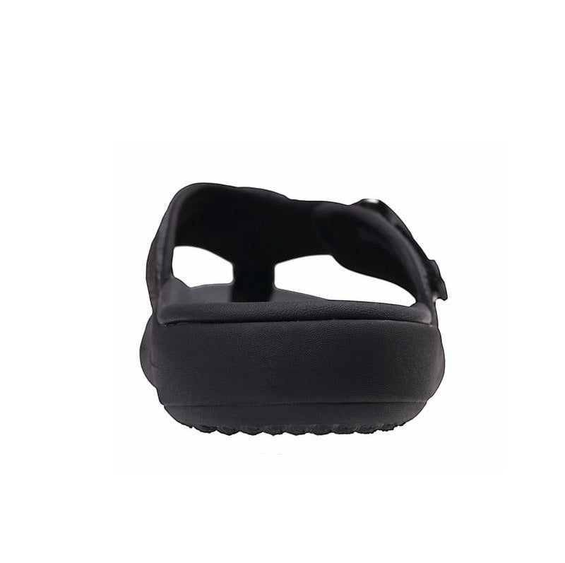 Allen's Bootery YUMI Northfork black sandal featuring a supportive footbed and durable quick-dry webbing straps
