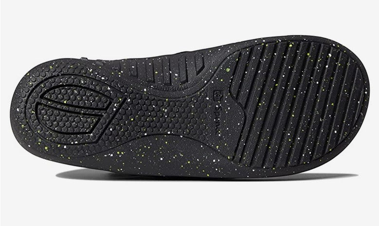 Allen's Bootery Yumi Nuevo Speckled sandal black orthotic footbed with yellow and white paint splatter detail